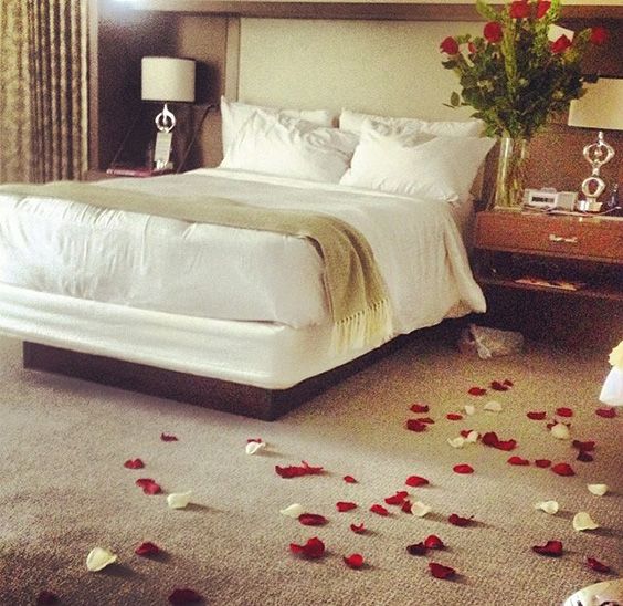 Featured image of post Simple Romantic Room Setup For Him